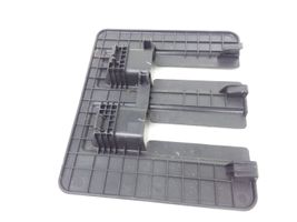 Toyota Verso Rivestimento binario portellone scorrevole 721570F040