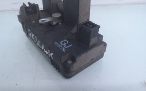 Opel Combo C Sliding door lock 13157756