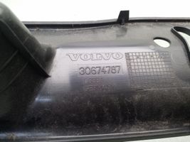 Volvo C30 Osłona tylnej klapy 30674787
