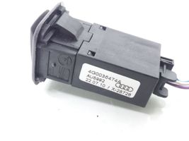 Audi A6 S6 C7 4G AUX-pistokeliitin 4G0035474A