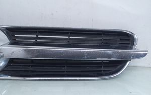 Opel Vectra C Front bumper upper radiator grill 464192822