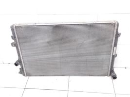 Seat Alhambra (Mk2) Radiateur de refroidissement 5N0121253L