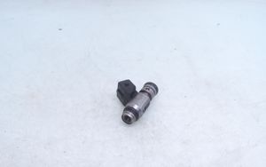 Fiat Stilo Injecteur de carburant IWP109