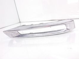 Mercedes-Benz GLK (X204) Rivestimento sotto il faro/fanale A2048853974