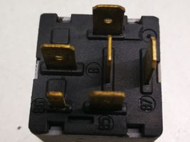 Opel Omega B2 Other relay 000041797
