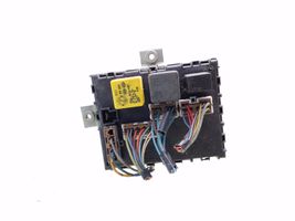 Fiat Punto (176) Module de fusibles 46412170