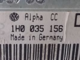 Volkswagen Golf III Unità principale autoradio/CD/DVD/GPS 1H0035156