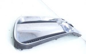 Opel Signum Maskownica / Grill / Atrapa górna chłodnicy 13123491