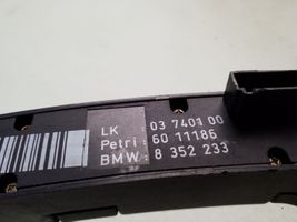 BMW 7 E38 Pulsanti/interruttori sul volante 8352233