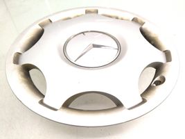 Mercedes-Benz B W245 Mozzo/copricerchi/borchia della ruota R15 2034010024
