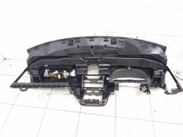 Volkswagen Golf V Tableau de bord 1K1858295