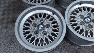 BMW 3 E30 Felgi aluminiowe R15 LUCY7