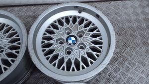 BMW 3 E30 Felgi aluminiowe R15 LUCY7