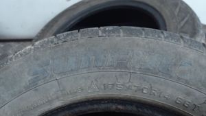 Volkswagen PASSAT B4 R14 winter tire SUNFULL