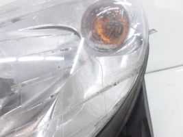 Mercedes-Benz B W245 Faro delantero/faro principal A1698201761