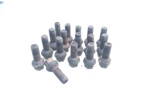 Volkswagen Transporter - Caravelle T4 Nuts/bolts 