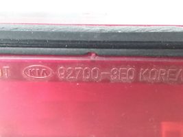 KIA Sorento Trzecie światło stop 927003E0