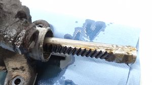 Volkswagen Golf III Steering rack 1H1422061