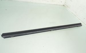 Mercedes-Benz E W211 Rubber seal rear door window/glass A2117350565DE