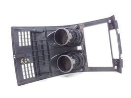 Nissan Qashqai Grille d'aération centrale P10381A77100