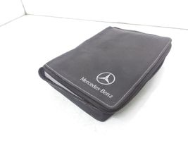 Mercedes-Benz C W204 Lietotāja rokasgrāmata 