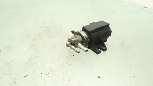 Volkswagen PASSAT B5 Vacuum valve 1H0906627A