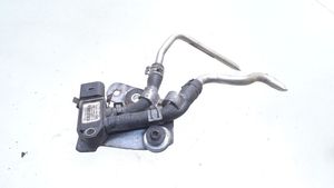 Volkswagen Touran I Exhaust gas pressure sensor 076906051A