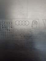 Audi A3 S3 A3 Sportback 8P Boczki / Poszycie drzwi przednich 8P4867105