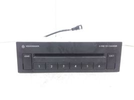 Volkswagen PASSAT B6 CD/DVD changer 3C0035110