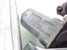 Toyota Auris E180 Takaoven ikkunan nostin moottorilla 8570102010