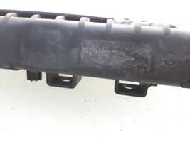 Volkswagen PASSAT B5.5 Radiateur de refroidissement 8D0121100