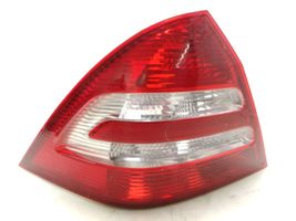 Mercedes-Benz C W203 Lampa tylna ULO3312