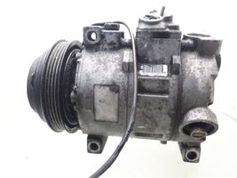 Audi A4 S4 B5 8D Ilmastointilaitteen kompressorin pumppu (A/C) 4D0260805C