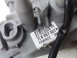 Volkswagen Touareg I Osłona przeciwsłoneczna szyberdachu 7L6857551A