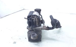 Mercedes-Benz S W220 Ilmajousituksen kompressoripumppu 2113200304