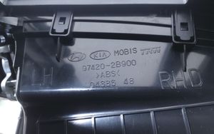 Hyundai Santa Fe Mascherina unità principale autoradio/GPS 974202B900