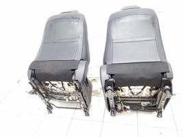 Toyota RAV 4 (XA40) Set interni 410A2SAD1