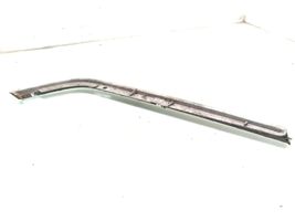 Mercedes-Benz C W202 Rivestimento sotto il faro/fanale 2028260577