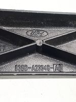 Ford Sierra Korbka szyby drzwi przednich 83BBA23348AB