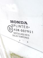 Honda CR-V Vitre de fenêtre porte avant (4 portes) AS2