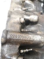 Volkswagen Golf III Engine head 028103373N