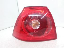 Volkswagen Golf V Lampa tylna 1K6945095N