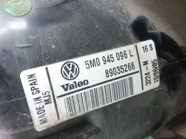 Volkswagen Golf Plus Rückleuchte Heckleuchte 5M0945096L
