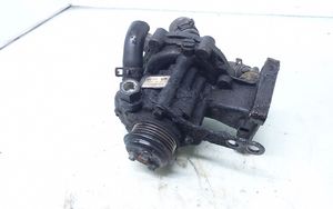 Ford Mondeo Mk III Ohjaustehostimen pumppu XS713A674BE