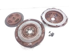 Volkswagen Polo IV 9N3 Kit d'embrayage 045105273D