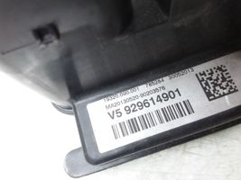 BMW 3 F30 F35 F31 Battery relay fuse 9296149
