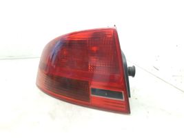 Audi A4 S4 B7 8E 8H Lampa tylna 8E5945095