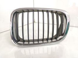 BMW 3 E46 Atrapa chłodnicy / Grill 8159623