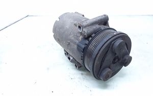 Ford Focus Ilmastointilaitteen kompressorin pumppu (A/C) 4M5H190629AC