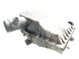 Volkswagen PASSAT B4 Oro filtro dėžė 3A0129607AE